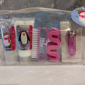 Tri Coastal Design Manicure  Pedicure Sets NEW  Teen Gift